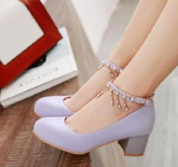 2019 women's shoes in spring and autumn with new style middle heel coarse heel round head @5044, Black
2019 women's shoes in spring and autumn with new style middle heel coarse heel round head @5044, Black
