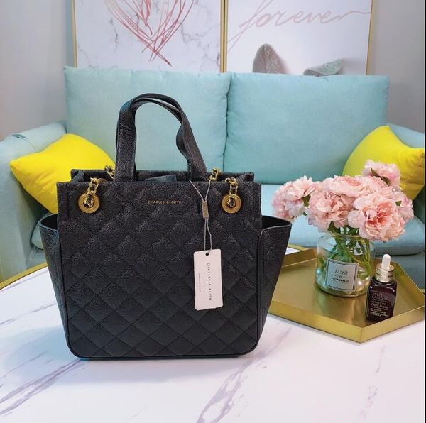 raguerreotype multilayer convenient practical appearance level can not be more than the first choice of fashion beauty
raguerreotype multilayer convenient practical appearance level can not be more than the first choice of fashion beauty