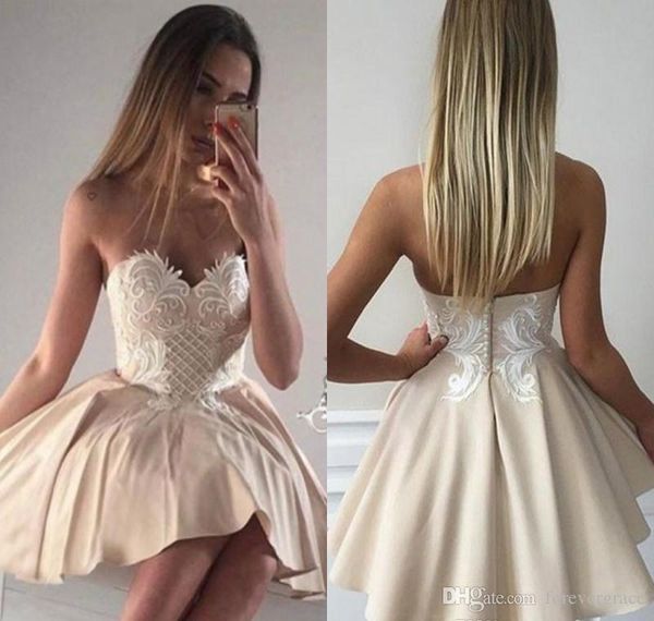 2019 chic short lace sweetheart appliqued cocktail dress backless holiday club wear homecoming party dress plus size custom make, Black
2019 chic short lace sweetheart appliqued cocktail dress backless holiday club wear homecoming party dress plus size custom make, Black