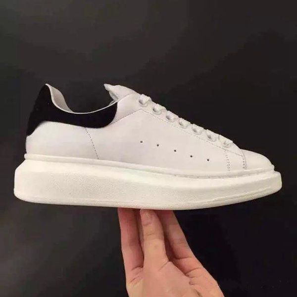 2019 luxury designer comfort running leather shoes men all leather sport personality trainer dress outdoor party shoes daily run eur36-44
2019 luxury designer comfort running leather shoes men all leather sport personality trainer dress outdoor party shoes daily run eur36-44