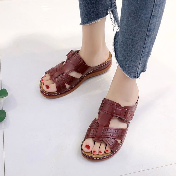 house slippers platform shoes slipers women on a wedge low summer woman slides big size 2020 beach flat rubber pu rome, Black
house slippers platform shoes slipers women on a wedge low summer woman slides big size 2020 beach flat rubber pu rome, Black
