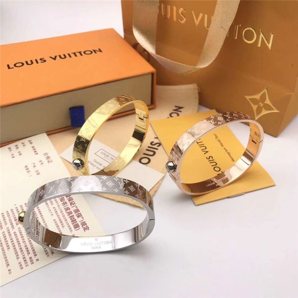 news rivet bracelet luxurious gold silver jewelry l̴v carved bracelets for women men decorative pattern wristband with box, Black
news rivet bracelet luxurious gold silver jewelry l̴v carved bracelets for women men decorative pattern wristband with box, Black