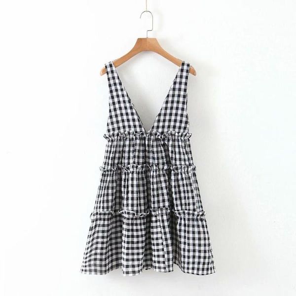 2020 women deep v neck plaid print agaric lace sling mini dress ladies sleeveless vest vestidos chic casual dresses ds3527, Black;gray
2020 women deep v neck plaid print agaric lace sling mini dress ladies sleeveless vest vestidos chic casual dresses ds3527, Black;gray