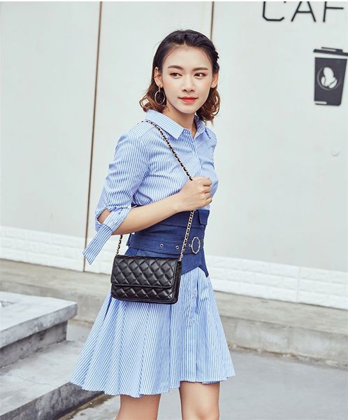 lady chain bag fashion checkerboard single shoulder bag sheepskin small square bag
lady chain bag fashion checkerboard single shoulder bag sheepskin small square bag