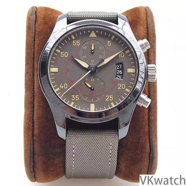 man wrist watch 2019 man automatic mechanics wrist watch male surface mechanics surface directly, Slivery;brown
man wrist watch 2019 man automatic mechanics wrist watch male surface mechanics surface directly, Slivery;brown