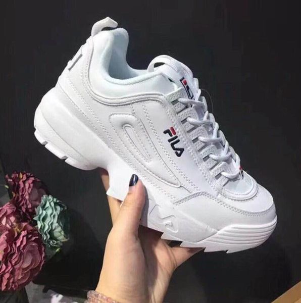 Pari triple ca ual hoe luxury dad hoe for men women beige black de igner hoe 66 36 44
Pari triple ca ual hoe luxury dad hoe for men women beige black de igner hoe 66 36 44