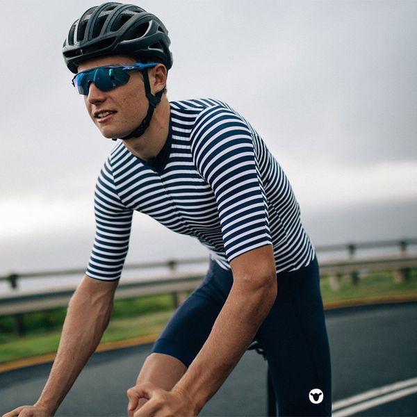 cycling jersey 2020 pro team short sleeve cycling kit abbigliamento ciclismo estivo ropa de ciclismo triathlon clothing, Black;blue
cycling jersey 2020 pro team short sleeve cycling kit abbigliamento ciclismo estivo ropa de ciclismo triathlon clothing, Black;blue