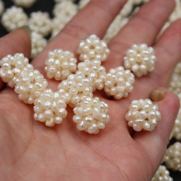 hand-woven freshwater pearl ball handmade diy jewelry accessories earrings pendant materials
hand-woven freshwater pearl ball handmade diy jewelry accessories earrings pendant materials