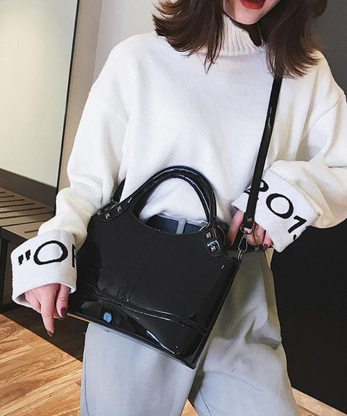 2020 new pu bright bucket bag saddle-shaped lacquer korean pure color shoulder bag / handbag casual
2020 new pu bright bucket bag saddle-shaped lacquer korean pure color shoulder bag / handbag casual