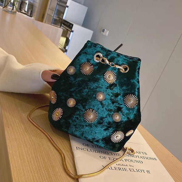 luxury handbags women bags designer chain small crossbody bucket bags for women shoulder velvet messenger bag ing
luxury handbags women bags designer chain small crossbody bucket bags for women shoulder velvet messenger bag ing