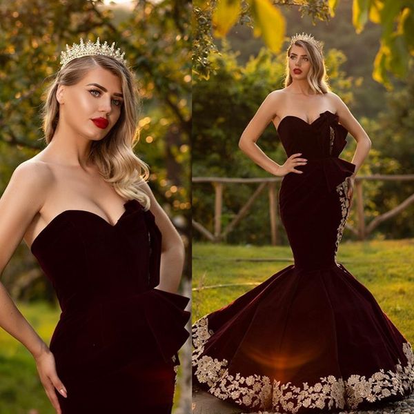 sleeveless mermaid evening dressess strapless appliques beads velvet prom dress designer custom made sweep train robes de soirée, Black;red
sleeveless mermaid evening dressess strapless appliques beads velvet prom dress designer custom made sweep train robes de soirée, Black;red