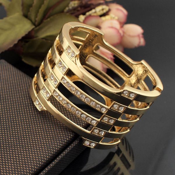 ukmoc fabulous rhinestone bangle bracelet for most fashionable ladies stylish multilayer carved empty vintage jewelry b295, Black
ukmoc fabulous rhinestone bangle bracelet for most fashionable ladies stylish multilayer carved empty vintage jewelry b295, Black