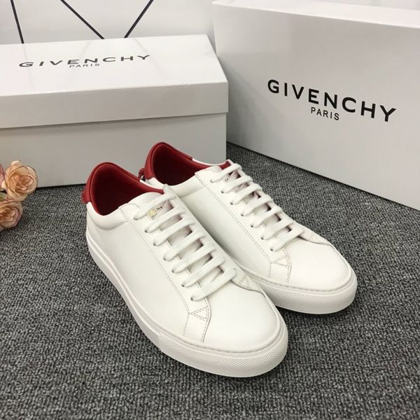 new style luxury women's men's casual shoes outdoor sports shoes triple fashion design platform vintage men's shoe women'
new style luxury women's men's casual shoes outdoor sports shoes triple fashion design platform vintage men's shoe women'
