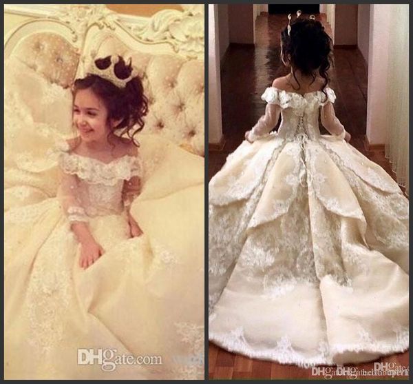 vintage lace appliqued girl pageant dresses with long sleeves ball gown flower girl dress off shoulder sweep train kid first communion gowns, White;red
vintage lace appliqued girl pageant dresses with long sleeves ball gown flower girl dress off shoulder sweep train kid first communion gowns, White;red