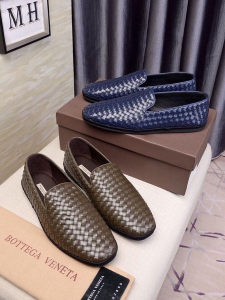 high-end luxury men's casual office leather shoes fashion brand classic men's shoes without lace-up cuff leather woven pattern upp
high-end luxury men's casual office leather shoes fashion brand classic men's shoes without lace-up cuff leather woven pattern upp