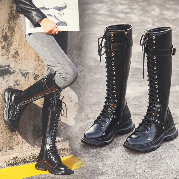 women's boots high-heeled thick but knee-high knight boots straps shiny leather, Black
women's boots high-heeled thick but knee-high knight boots straps shiny leather, Black