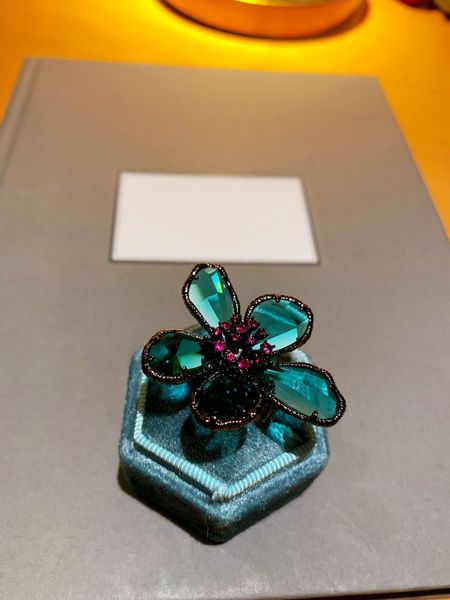 fashion-color treasure compass flower ring big custom micro inlay s925 silver ring jewelry wholesale
fashion-color treasure compass flower ring big custom micro inlay s925 silver ring jewelry wholesale