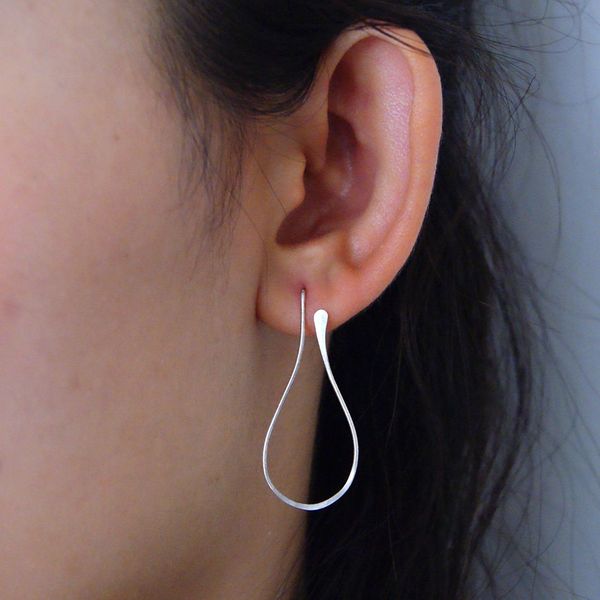 925 sterling silver hoop earrings handmade jewelry gold filled oorbellen brinco vintage jewelry earrings for women pendientes, Golden;silver
925 sterling silver hoop earrings handmade jewelry gold filled oorbellen brinco vintage jewelry earrings for women pendientes, Golden;silver