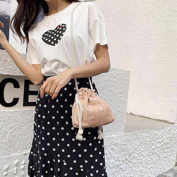 flower drawstring summer crossbody pouch small beach holiday shoulder handbags summer woven drawstring women straw pouch
flower drawstring summer crossbody pouch small beach holiday shoulder handbags summer woven drawstring women straw pouch