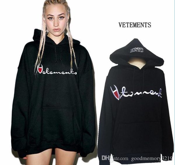new vetements hooded sweater star with the oversize letter embroidered men and women plus cashmere loose thick coat, Black
new vetements hooded sweater star with the oversize letter embroidered men and women plus cashmere loose thick coat, Black