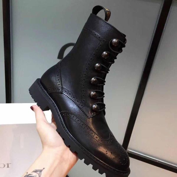 black martin boots female handsome short female 2019 new british wind boots version of the autumn short tube rider boots women utility
black martin boots female handsome short female 2019 new british wind boots version of the autumn short tube rider boots women utility