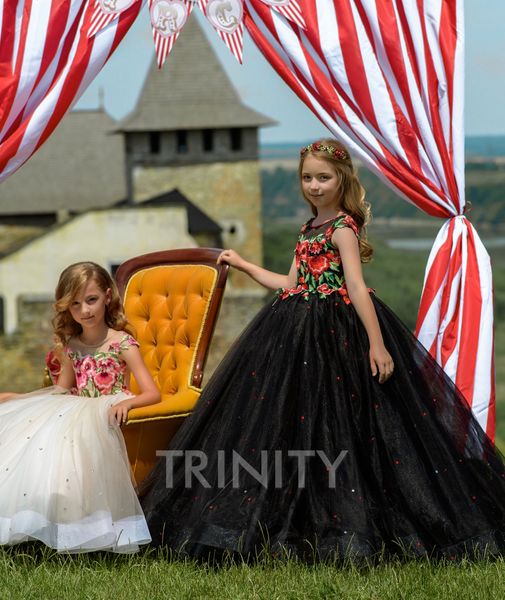 pretty black ivory applique girl' pageant dresses flower girl dresses holidays/birthday skirt princess skirt custom size 2-14 f113173, White;red
pretty black ivory applique girl' pageant dresses flower girl dresses holidays/birthday skirt princess skirt custom size 2-14 f113173, White;red