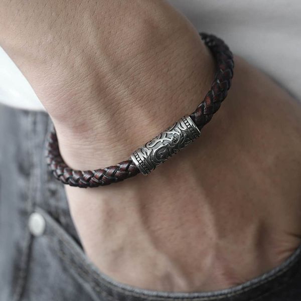 genuine leather bracelets for men brown mens leather bracelet 2018 male jewelry wholesale stainless steel magnetic clasp kdlb103, Black
genuine leather bracelets for men brown mens leather bracelet 2018 male jewelry wholesale stainless steel magnetic clasp kdlb103, Black