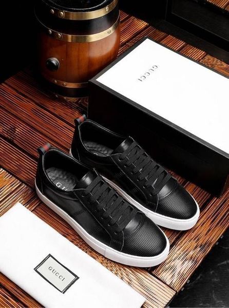 New product for men 039 ca ual hoe imported leather for the upper wear re i tant out ole 
New product for men 039 ca ual hoe imported leather for the upper wear re i tant out ole