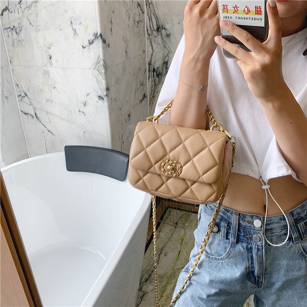 woman's bag bag for women the new shoulder diamond square texture western style messenger chain
woman's bag bag for women the new shoulder diamond square texture western style messenger chain