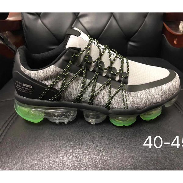 08 cushion Run Utility men's casual shoes brand knit pad designer casual shoes Chaussures black white gray Zapatos size 36-45
08 cushion Run Utility men's casual shoes brand knit pad designer casual shoes Chaussures black white gray Zapatos size 36-45