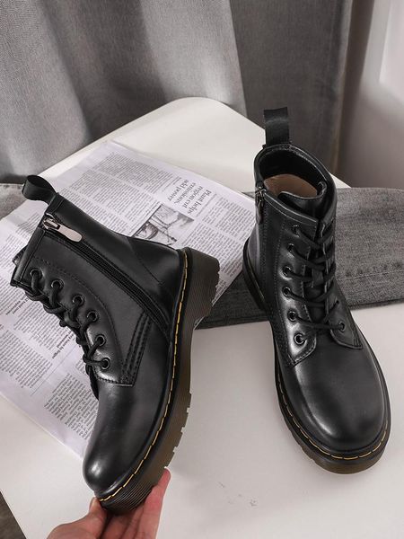 new designer 2019 martin dr martins woman martin boot doc aston mens shoes 1460 boots men sneakers chaussures work sole leather winter motor, Black
new designer 2019 martin dr martins woman martin boot doc aston mens shoes 1460 boots men sneakers chaussures work sole leather winter motor, Black