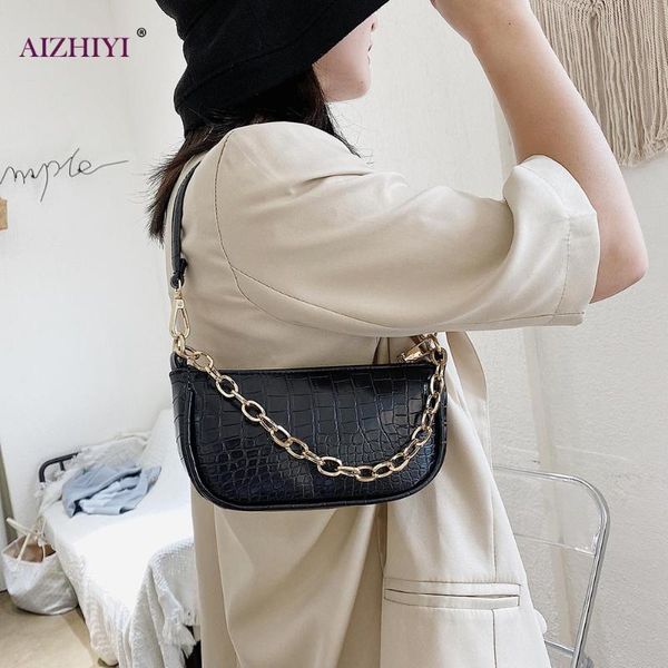 female leather solid color chain handbag retro casual women totes shoulder bags fashion exquisite shopping bag
female leather solid color chain handbag retro casual women totes shoulder bags fashion exquisite shopping bag