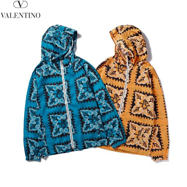 vltn classic tide brand jacket mens designer jacket luxury casual parka coat luxury logo printed windbreaker jacket outdoor sports hoodie, Black;brown
vltn classic tide brand jacket mens designer jacket luxury casual parka coat luxury logo printed windbreaker jacket outdoor sports hoodie, Black;brown