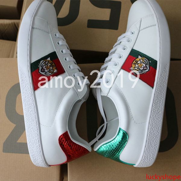 new genuine leather flats designer sneakers men women classic casual shoes python tiger bee flower embroidered cock love sneakers
new genuine leather flats designer sneakers men women classic casual shoes python tiger bee flower embroidered cock love sneakers