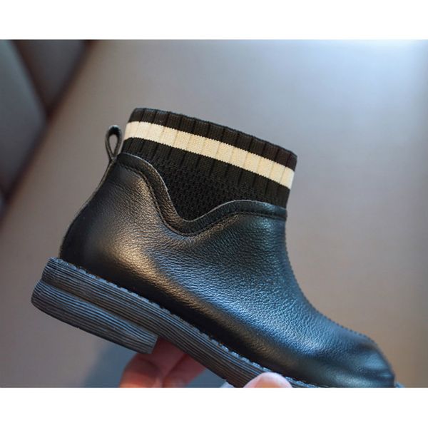2020 girls fashion designer boots 2020 new children british style stitching martin boots kids luxury winter thick shoes, Black;grey
2020 girls fashion designer boots 2020 new children british style stitching martin boots kids luxury winter thick shoes, Black;grey