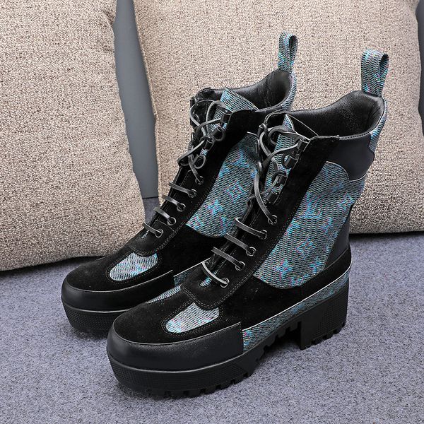 short boots female british wind 2019 new autumn single boots thick bottom with net red thick skinny boots handsome martin boot, Black
short boots female british wind 2019 new autumn single boots thick bottom with net red thick skinny boots handsome martin boot, Black