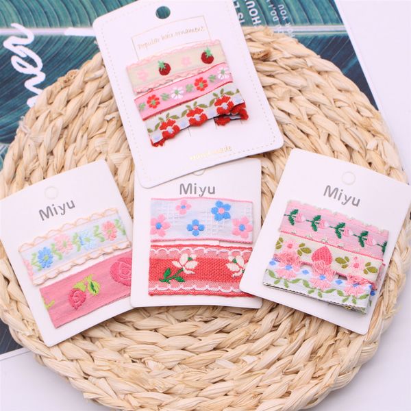 hair accessories 2021 spring and summer children's hairpin korean version of the simple embroidery duckbill clip bb set, Slivery;white
hair accessories 2021 spring and summer children's hairpin korean version of the simple embroidery duckbill clip bb set, Slivery;white