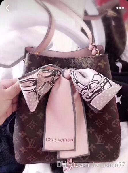 2019 new de igner ilk handbag long carf hawl for women italy brand ilk carve mall carf for bag head carf, Black;white
2019 new de igner ilk handbag long carf hawl for women italy brand ilk carve mall carf for bag head carf, Black;white