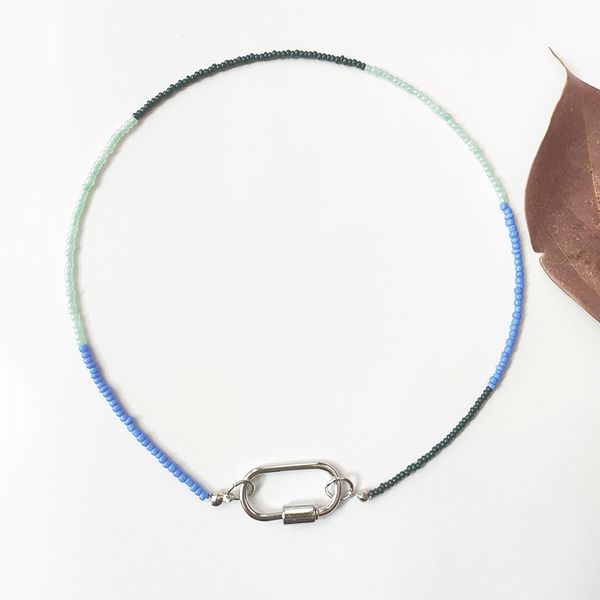 simple stylish wild beaded necklace superimposed colors ladies personality small neck jewelry 2020 new spiral connector pendant, Golden;silver
simple stylish wild beaded necklace superimposed colors ladies personality small neck jewelry 2020 new spiral connector pendant, Golden;silver