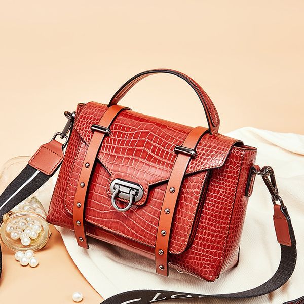 spring bag female 2019 new fashion portable messenger bag ladies shoulder first layer cowhide leather wide strap flap
spring bag female 2019 new fashion portable messenger bag ladies shoulder first layer cowhide leather wide strap flap