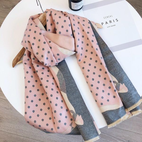 fashion designer designs bohemian style european and american fashion new style, woman's soft cashmere scarf of freig, Blue;gray
fashion designer designs bohemian style european and american fashion new style, woman's soft cashmere scarf of freig, Blue;gray