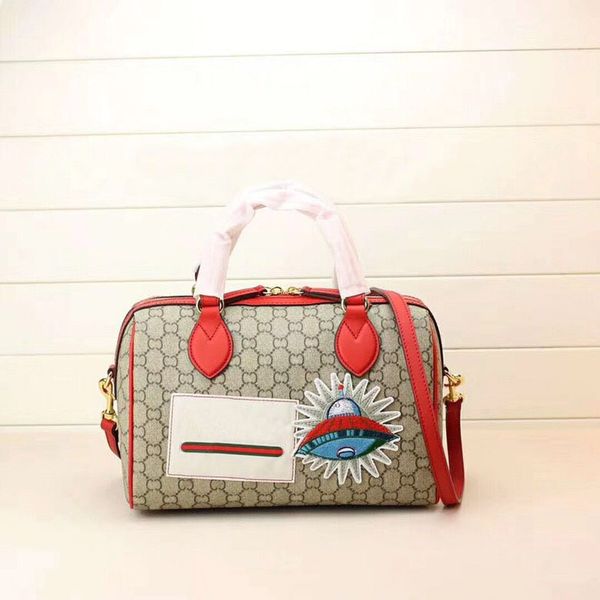 handbag classic fashion retro one shoulder diagonal trend chain bag advanced sense diagonal span bag 28 * 17.5 * 15 q039
handbag classic fashion retro one shoulder diagonal trend chain bag advanced sense diagonal span bag 28 * 17.5 * 15 q039