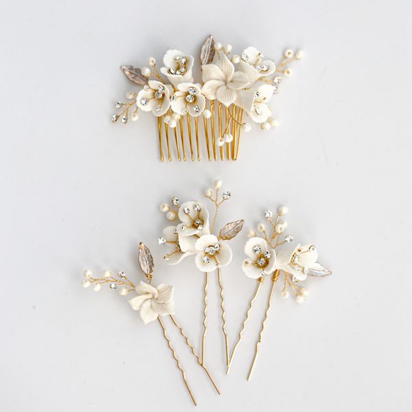 delicate ceramic flower bridal hair comb handmade pearls hair pin set wedding headpiece party prom hair jewelry, Golden;white
delicate ceramic flower bridal hair comb handmade pearls hair pin set wedding headpiece party prom hair jewelry, Golden;white