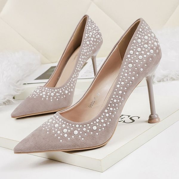 new women high heels pumps luxury crystal pointed toe wedding party shoes fashion black stiletto ladies office shoes chaussure
new women high heels pumps luxury crystal pointed toe wedding party shoes fashion black stiletto ladies office shoes chaussure