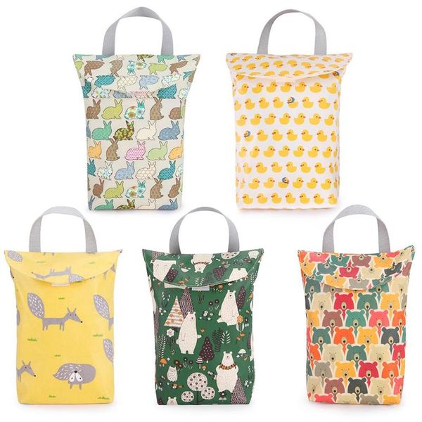 Multi-function Portable Baby Diaper Bag Fashion Waterproof Mummy Travel Shopping Nappy Organizer Bag Print Baby Care Storage Bag
Multi-function Portable Baby Diaper Bag Fashion Waterproof Mummy Travel Shopping Nappy Organizer Bag Print Baby Care Storage Bag