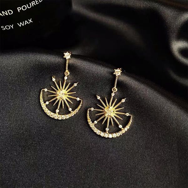 korean temperament diamond earrings net red moon and the stars simple wild earrings exquisite earrings female s925 silver needle
korean temperament diamond earrings net red moon and the stars simple wild earrings exquisite earrings female s925 silver needle