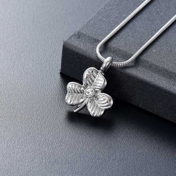 lucky clear zircon clover cremation urns for human ashes stainless steel keepsake ashes pendant mini urn necklace souvenir, Silver
lucky clear zircon clover cremation urns for human ashes stainless steel keepsake ashes pendant mini urn necklace souvenir, Silver
