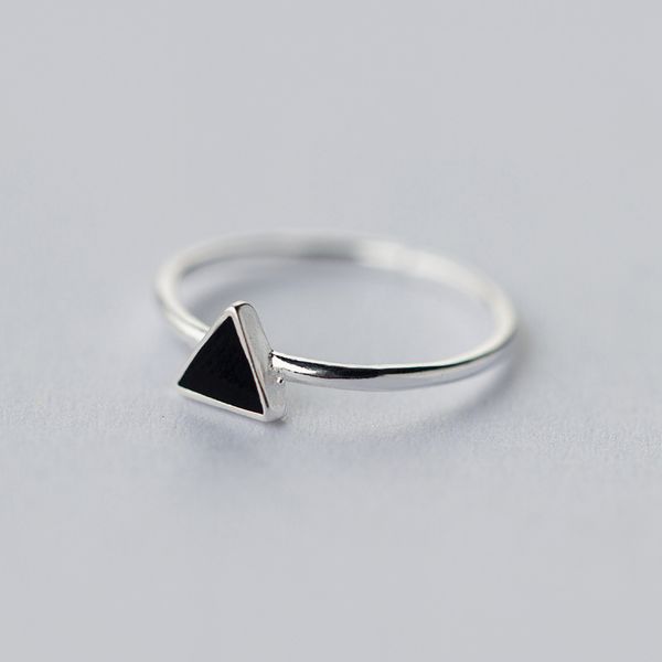 925 sterling silver simple women silver indian jewelry black triangle cocktail ring fashion china jewellry wholesale, Slivery;golden
925 sterling silver simple women silver indian jewelry black triangle cocktail ring fashion china jewellry wholesale, Slivery;golden