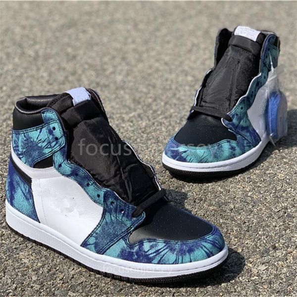 2020 new release 1 high og tie dye 1s mens basketball shoes white black aurora green fashion women trainers sports size 36-45
2020 new release 1 high og tie dye 1s mens basketball shoes white black aurora green fashion women trainers sports size 36-45