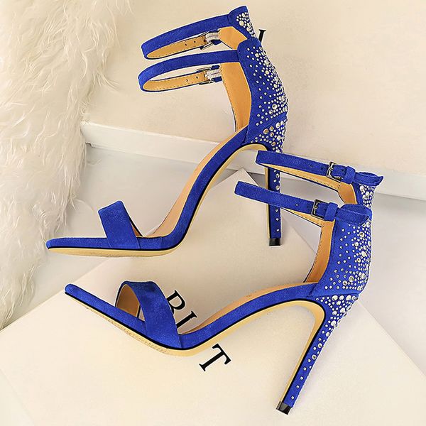 2020 women 11cm high heels platform sandals stiletto blue yellow fetish strap stripper shoes crystal gladiator summer sandles, Black
2020 women 11cm high heels platform sandals stiletto blue yellow fetish strap stripper shoes crystal gladiator summer sandles, Black
